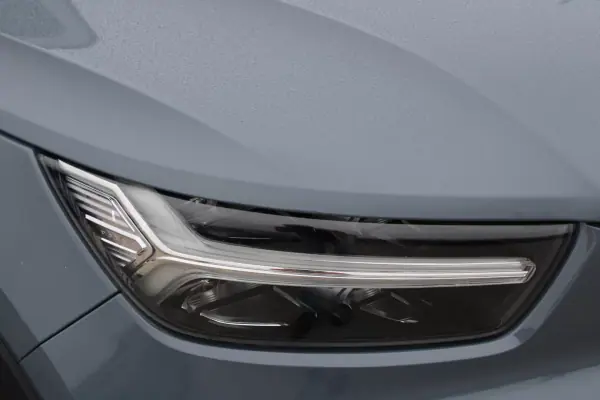 Volvo XC 40 2019 - 18900 EUR, 212000 km - AUTO.MOTO.pt - 212000km - foto 10 de 30