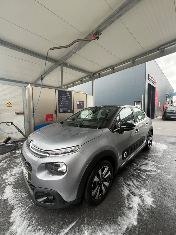 Citroën C3 2019 - 9990 EUR, 80000 km - AUTO.MOTO.pt - 80000km - foto 2 de 13
