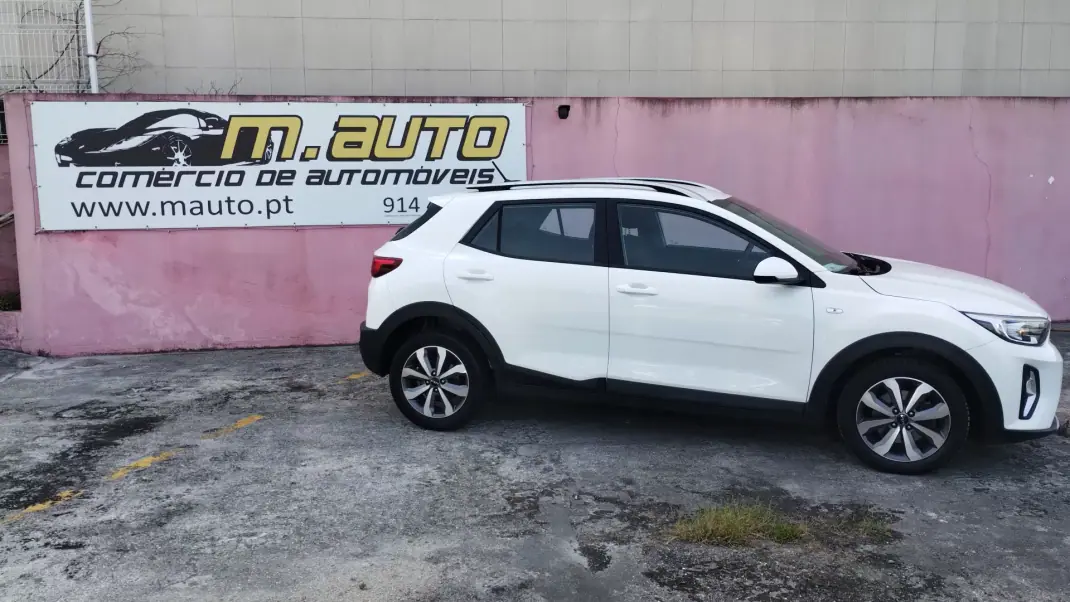 Kia Stonic 2022 - 15500 EUR, 87000 km - AUTO.MOTO.pt - 87000km - foto 4 de 35