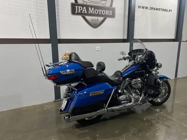 Harley-Davidson FLHTC 2014 - 20900 EUR, 39000 km - AUTO.MOTO.pt - 39000km - foto 6 de 27