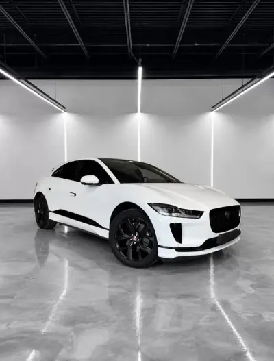 Jaguar I-Pace 2020 - 30900 EUR, 120000 km - AUTO.MOTO.pt - 120000km - foto 4 de 10