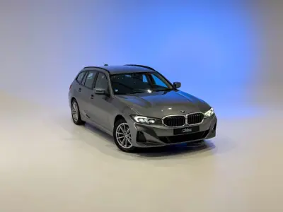 BMW 320 2023 - 26950 EUR, 215000 km - 215000km - foto 1 de 34