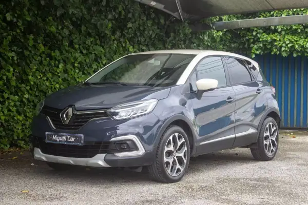 Renault Captur 2018 - 13900 EUR, 147700 km - AUTO.MOTO.pt - 147700km - foto 3 de 16