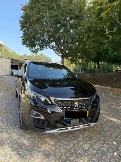 Peugeot 5008 2018 - 17500 EUR, 250000 km - 250000km - foto 1 de 10
