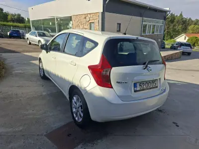 Nissan Note 2014 - 6350 EUR, 172567 km - AUTO.MOTO.pt - 172567km - foto 16 de 21