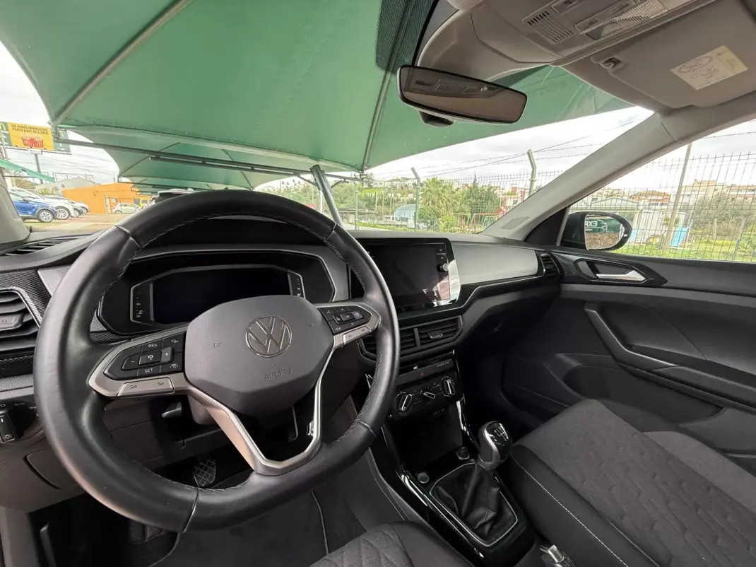 Volkswagen T-Cross 2024 - 22600 EUR, 15658 km - AUTO.MOTO.pt - 15658km - foto 8 de 16