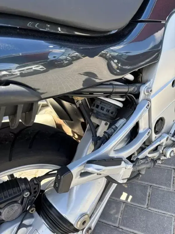BMW R 1200 RT 2000 - 4650 EUR, 49012 km - AUTO.MOTO.pt - 49012km - foto 10 de 14