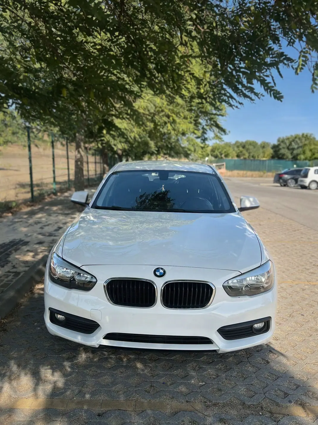 BMW 1 Series 2016 - 14800 EUR, 142000 km - 142000km - foto 2 de 14