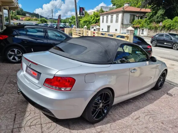 BMW 123 2014 - 14900 EUR, 240000 km - AUTO.MOTO.pt - 240000km - foto 36 de 40
