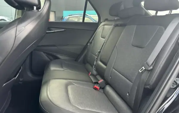 Kia e-Niro 2023 - 26500 EUR, 42000 km - AUTO.MOTO.pt - 42000km - foto 12 de 13