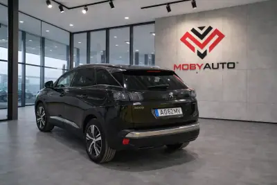 Peugeot 3008 2021 - 21900 EUR, 109942 km - AUTO.MOTO.pt - 109942km - foto 2 de 5