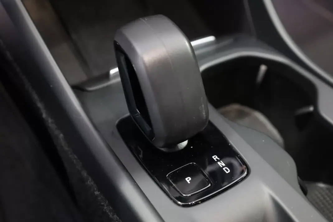 Volvo XC 40 2022 - 28990 EUR, 98750 km - AUTO.MOTO.pt - 98750km - foto 31 de 51