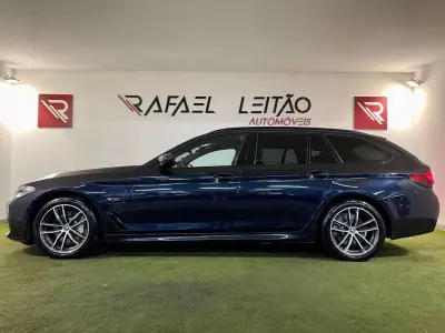 BMW 520 2022 - 32700 EUR, 89000 km - AUTO.MOTO.pt - 89000km - foto 4 de 41