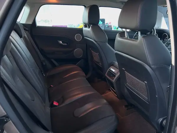 Land Rover Range Rover Evoque 2015 - 22490 EUR, 199000 km - AUTO.MOTO.pt - 199000km - foto 19 de 19
