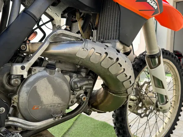 KTM SX 250 2015 - 5100 EUR, 300 km - AUTO.MOTO.pt - 300km - foto 8 de 11