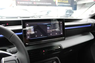 Citroën C3 2025 - 20900 EUR, 1769 km - AUTO.MOTO.pt - 1769km - foto 6 de 20