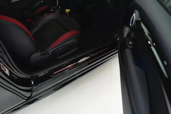 MINI 3 Portas 2016 - 25950 EUR, 58035 km - AUTO.MOTO.pt - 58035km - foto 46 de 52