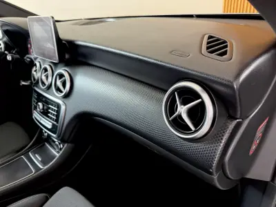 Mercedes-Benz A 180 2015 - 15999 EUR, 219500 km - AUTO.MOTO.pt - 219500km - foto 59 de 110