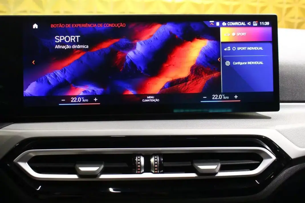 BMW 318 2022 - 27250 EUR, 132000 km - AUTO.MOTO.pt - 132000km - foto 32 de 38