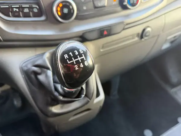 Ford 2020 - 14900 EUR, 224390 km - AUTO.MOTO.pt - 224390km - foto 8 de 14