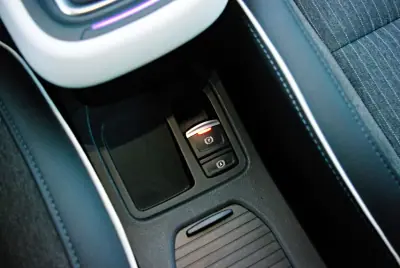 Renault Clio 2023 - 18900 EUR, 26048 km - AUTO.MOTO.pt - 26048km - foto 40 de 40