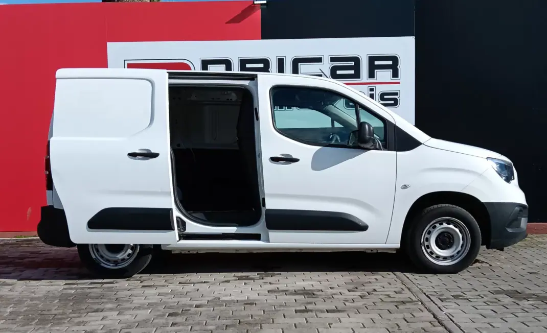 Opel COMBO 2022 - 16900 EUR, 45512 km - 45512km - foto 9 de 20
