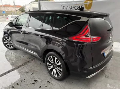 Renault Espace 2020 - 27990 EUR, 111549 km - AUTO.MOTO.pt - 111549km - foto 4 de 14