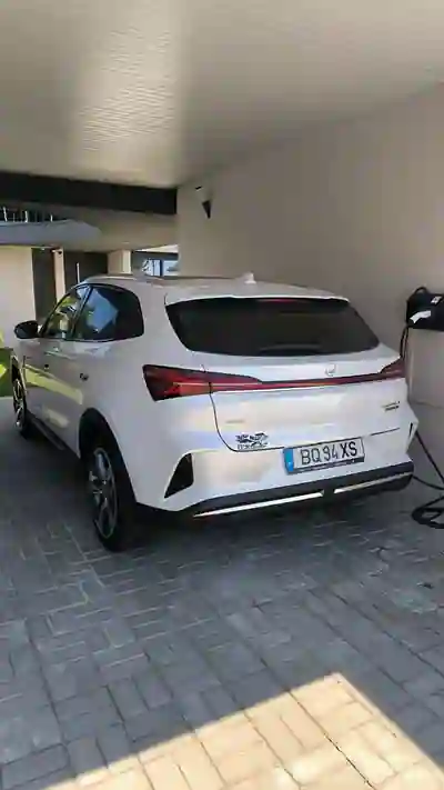 MG Marvel R 2022 - 30000 EUR, 51200 km - AUTO.MOTO.pt - 51200km - foto 2 de 12
