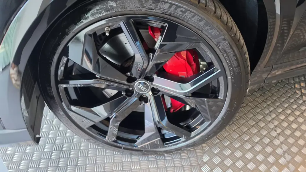 Audi RS Q8 2023 - 159500 EUR, 34813 km - 34813km - foto 36 de 68