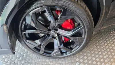 Audi RS Q8 2023 - 159500 EUR, 34813 km - 34813km - foto 36 de 68