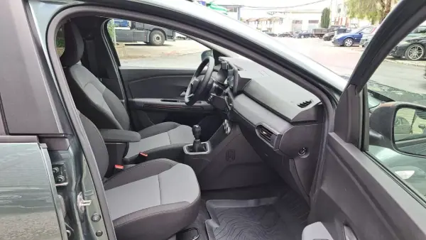 Dacia Jogger 2024 - 20890 EUR, 6203 km - AUTO.MOTO.pt - 6203km - foto 27 de 50
