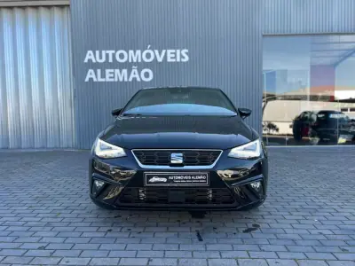 SEAT Ibiza 2025 - 19750 EUR, 19500 km - AUTO.MOTO.pt - 19500km - foto 2 de 22