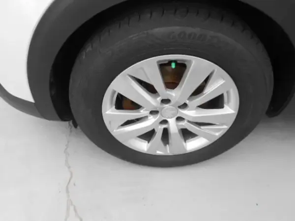 Peugeot 3008 2018 - 17500 EUR, 160386 km - AUTO.MOTO.pt - 160386km - foto 7 de 12