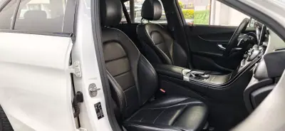 Mercedes-Benz C 220 2016 - 22990 EUR, 170000 km - AUTO.MOTO.pt - 170000km - foto 26 de 36