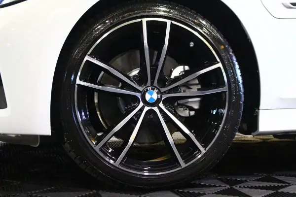 BMW 320 2021 - 23900 EUR, 189000 km - AUTO.MOTO.pt - 189000km - foto 3 de 23