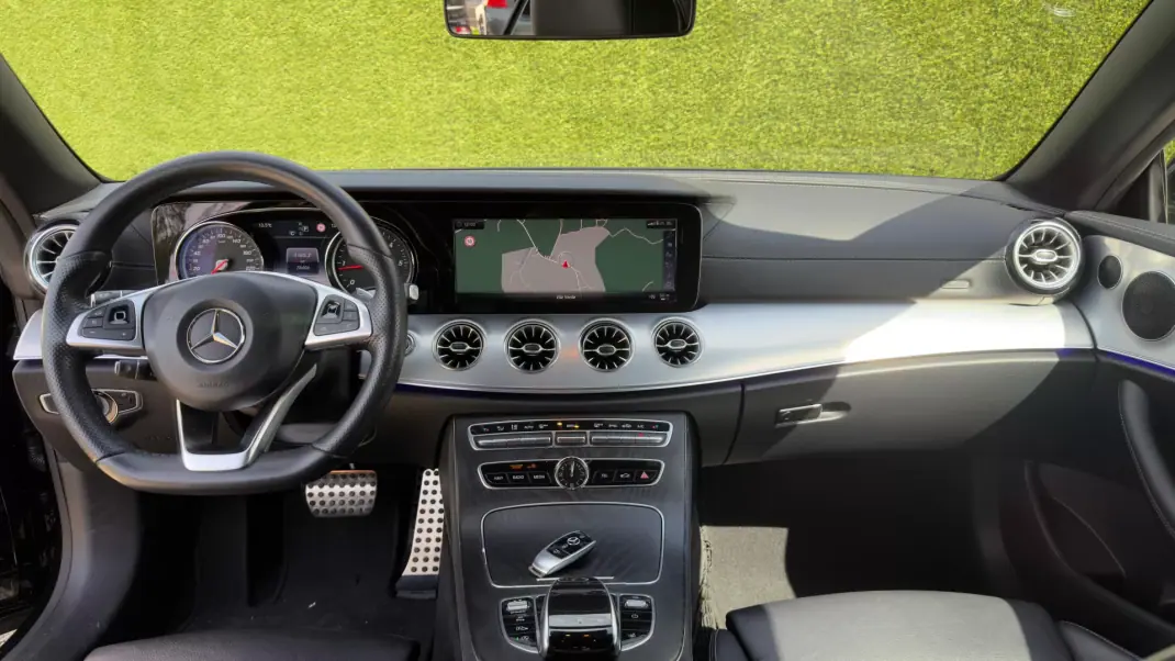 Mercedes-Benz E 220 2018 - 44990 EUR, 78000 km - AUTO.MOTO.pt - 78000km - foto 16 de 30