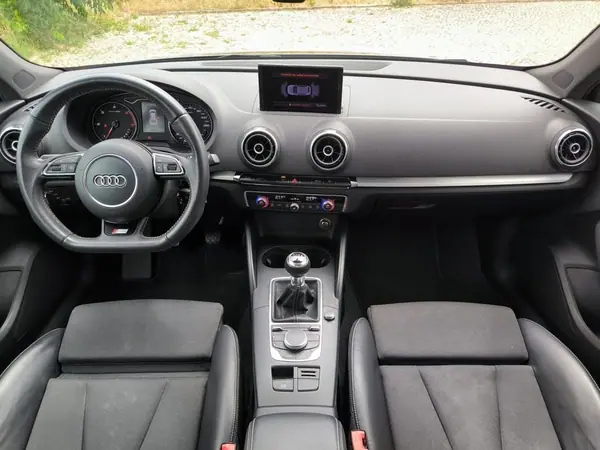 Audi A3 Sportback 2013 - 14950 EUR, 255105 km - AUTO.MOTO.pt - 255105km - foto 18 de 60