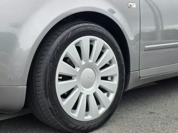 Audi A4 Avant 2004 — foto 2 de 14