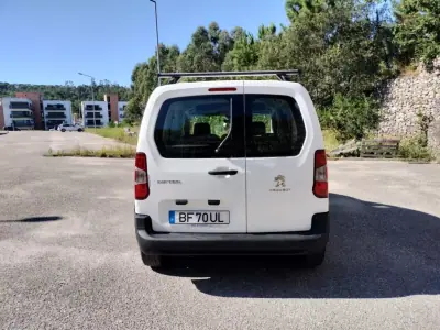 Peugeot Bipper Tepee 2020 - 19500 EUR, 110000 km - AUTO.MOTO.pt - 110000km - foto 8 de 22