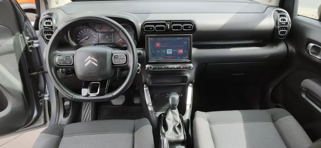 Citroën C3 Aircross 2022 - 18900 EUR, 65987 km - AUTO.MOTO.pt - 65987km - foto 4 de 9