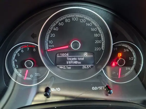 Volkswagen Up! 2019 - 9990 EUR, 117140 km - AUTO.MOTO.pt - 117140km - foto 9 de 9