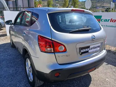 Nissan Qashqai 2008 - 7350 EUR, 167419 km - 167419km - foto 11 de 26