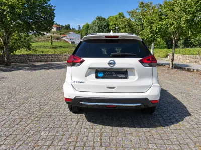 Nissan X-Trail 2017 - 18990 EUR, 179000 km - 179000km - foto 6 de 54