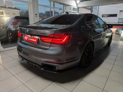 BMW 740 2018 - 30750 EUR, 246000 km - AUTO.MOTO.pt - 246000km - foto 11 de 40