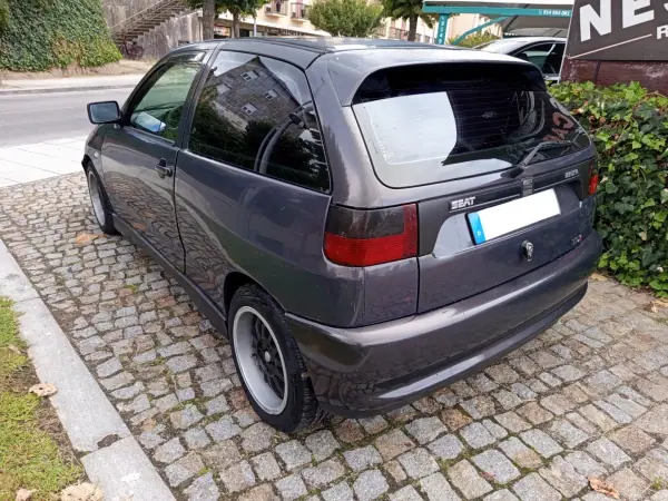 Seat Ibiza 1.9 Tdi Van 1997 - 2490 EUR, 89357 km - AUTO.MOTO.pt - 89357km - foto 5 de 9