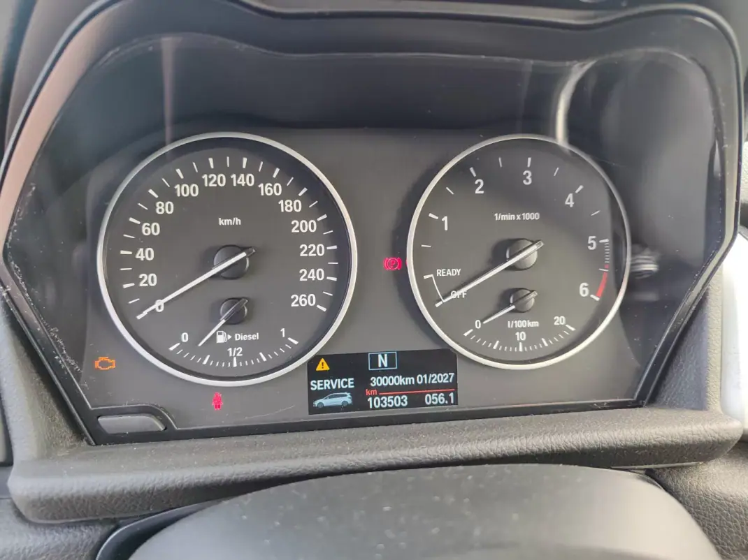 BMW 216 Gran Tourer 2018 - 18900 EUR, 103000 km - AUTO.MOTO.pt - 103000km - foto 16 de 26
