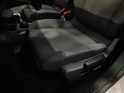 Citroën C3 2017 - 10990 EUR, 99000 km - AUTO.MOTO.pt - 99000km - foto 32 de 58