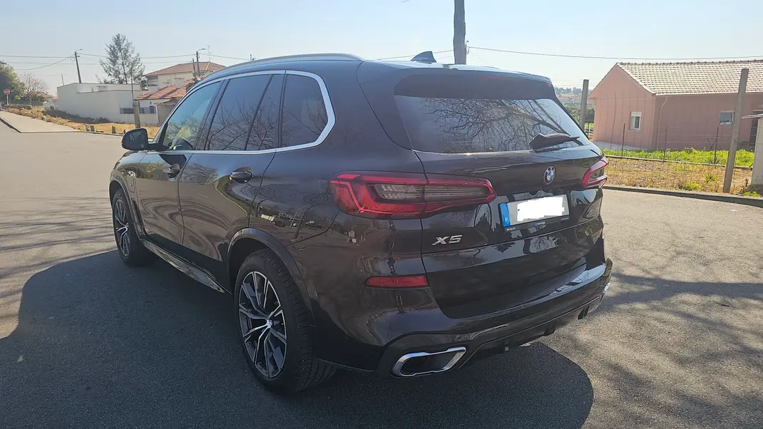 BMW X5 2019 - 39950 EUR, 115000 km - AUTO.MOTO.pt - 115000km - foto 5 de 18