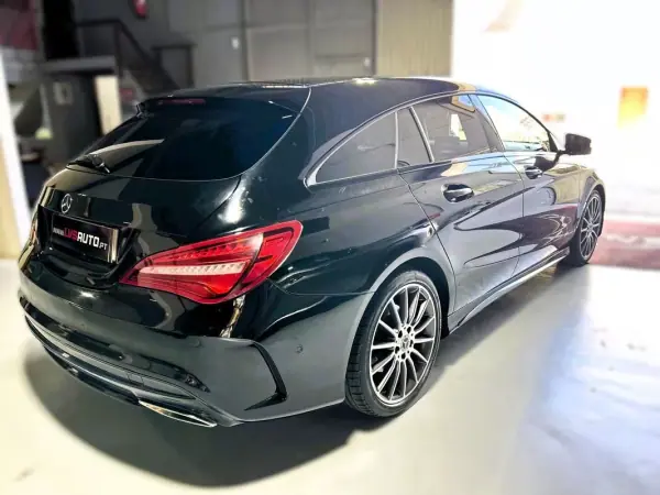Mercedes-Benz CLA 220 2017 - 22500 EUR, 209125 km - AUTO.MOTO.pt - 209125km - foto 5 de 33