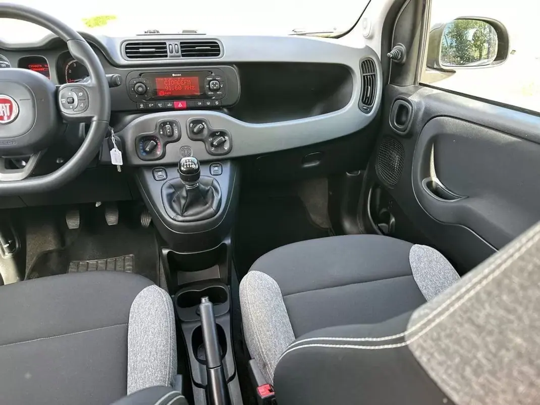 Fiat Panda 2022 - 9880 EUR, 70000 km - 70000km - foto 30 de 40